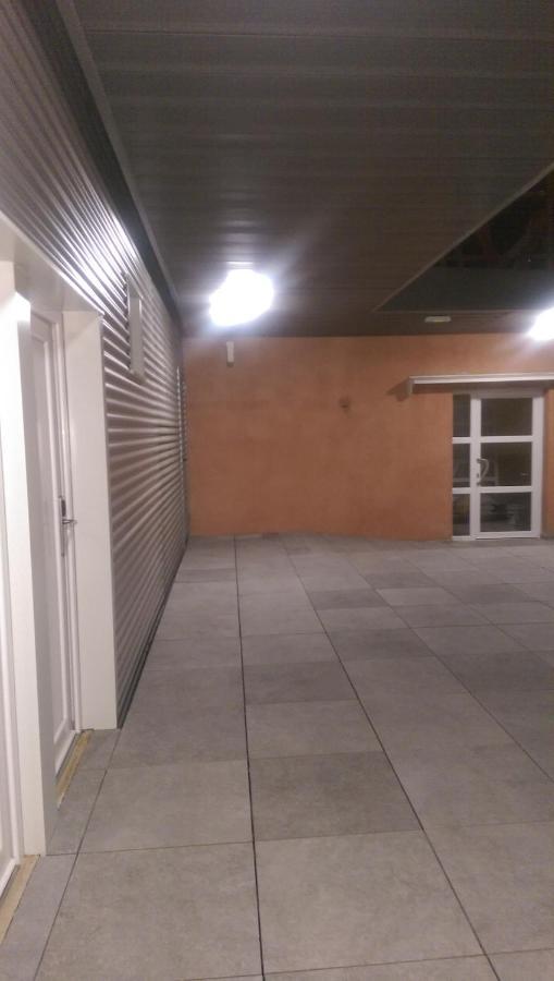 卡巴尼斯 埃尔拉克德纳瓦雷特宾馆酒店 外观 照片